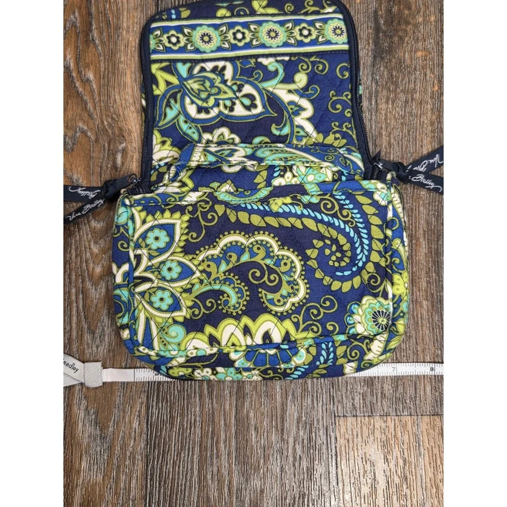 Vera Bradley Hanging Travel Organizer Toiletry Bag Blue Green Paisley Quilted